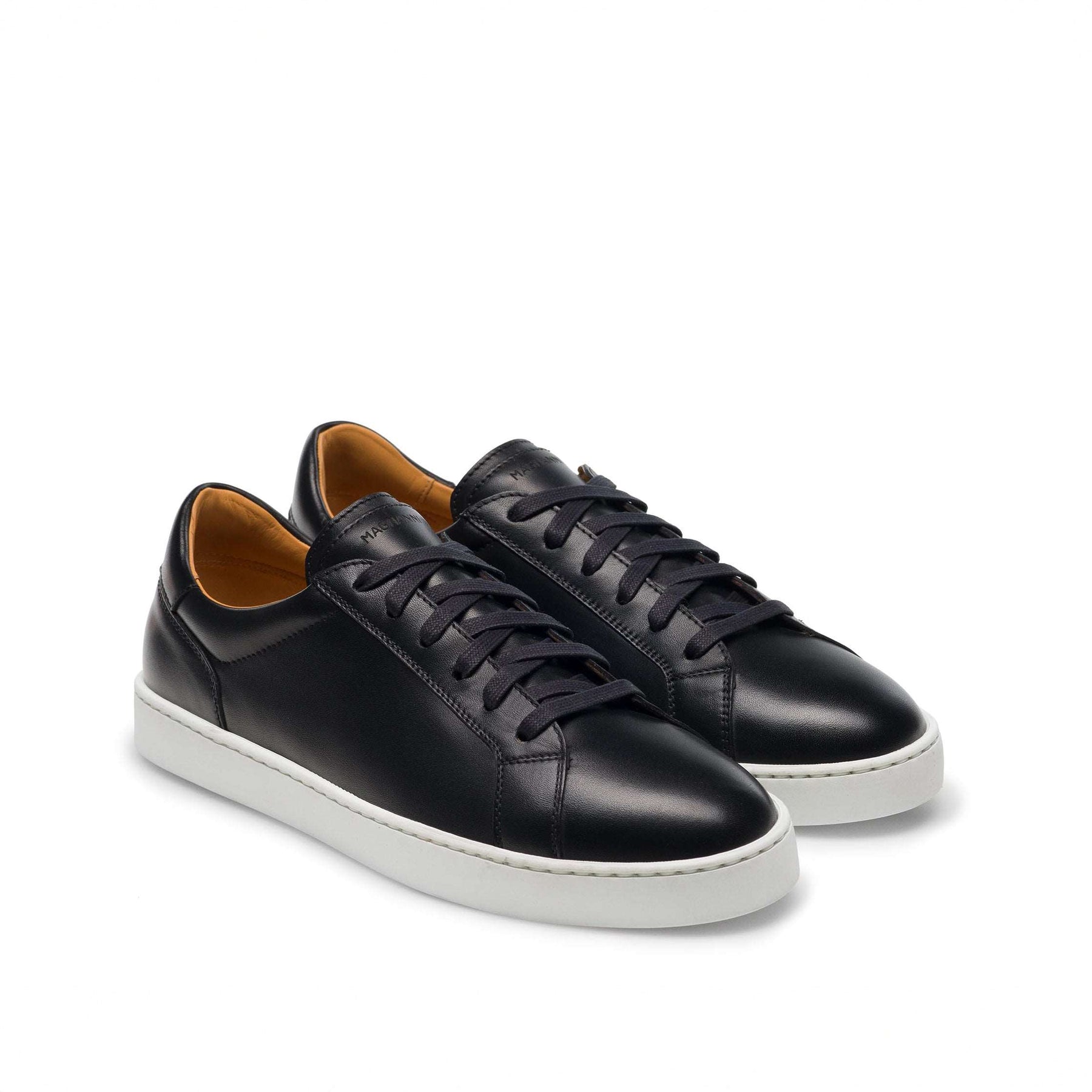 Black Leather Costa Lo Sneakers Magnanni